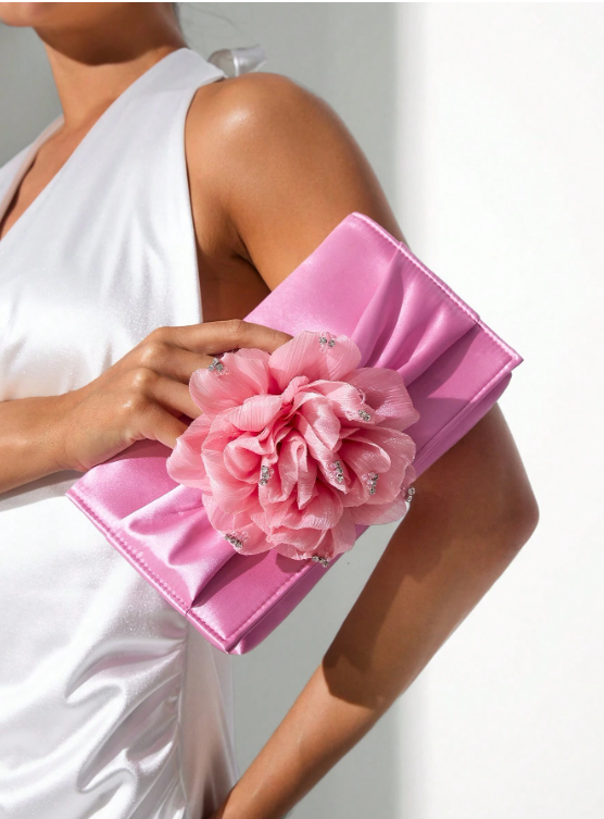 Mira Floral Clutch