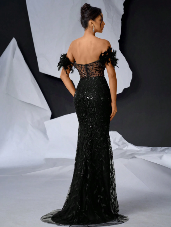 BLACK LUXE DHALIA GOWN